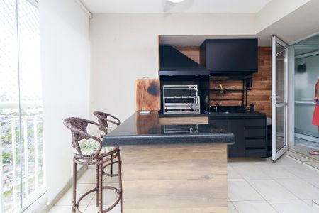 Apartamento para alugar com 100m², 3 quartos e 2 vagasSala - Varanda