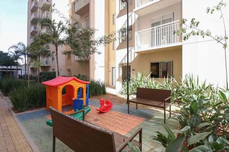 Apartamento para alugar com 34m², 2 quartos e sem vagaÁrea comum - Playground