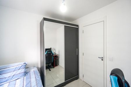 Apartamento à venda com 77m², 3 quartos e 1 vagaQuarto 02
