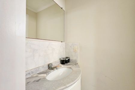 Apartamento para alugar com 154m², 4 quartos e 2 vagasbanheiro da suíte 1