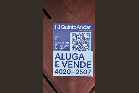 Casa para alugar com 220m², 4 quartos e 3 vagasFachada