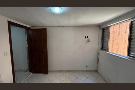 Casa para alugar com 220m², 4 quartos e 3 vagasPorão - Suite