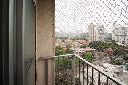 Apartamento para alugar com 70m², 2 quartos e 1 vagaVaranda