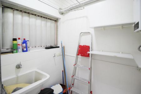 Apartamento para alugar com 70m², 2 quartos e 1 vagaÁrea de Serviço