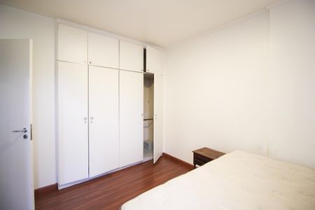 Apartamento para alugar com 70m², 2 quartos e 1 vagaSuíte