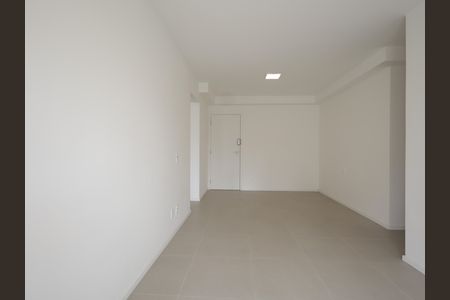 Apartamento para alugar com 86m², 2 quartos e 2 vagasSala