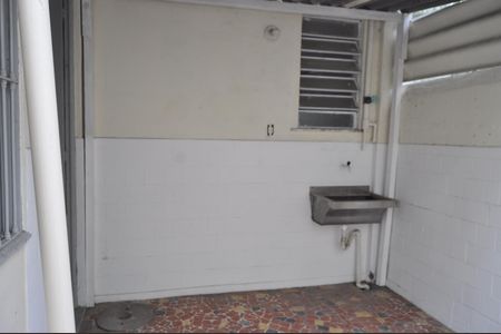 Casa à venda com 80m², 2 quartos e sem vagaÁrea de Serviço