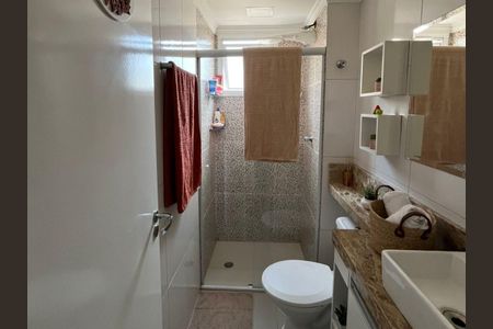 Banheiro  de apartamento à venda com 2 quartos, 50m² em Vila João Ramalho, São Paulo