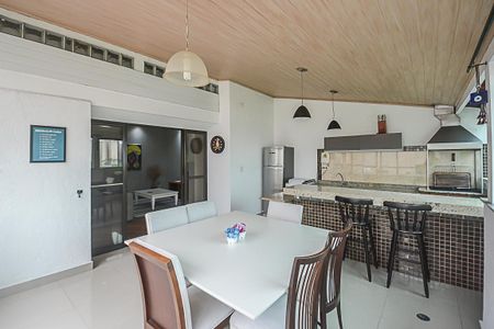 Apartamento à venda com 200m², 3 quartos e 3 vagasÁrea comum - Churrasqueira