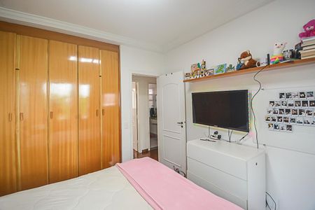 Apartamento à venda com 200m², 3 quartos e 3 vagasSuíte