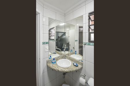 Apartamento à venda com 200m², 3 quartos e 3 vagasBanheiro 2