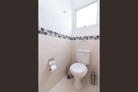 Casa de condomínio para alugar com 112m², 2 quartos e 3 vagasLavabo