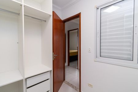 Casa de condomínio para alugar com 112m², 2 quartos e 3 vagasCloset