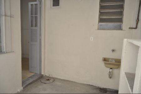 Apartamento para alugar com 100m², 2 quartos e sem vagaÁrea de Serviço