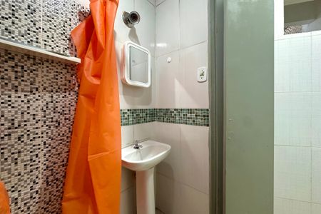 Banheiro de apartamento para alugar com 1 quarto, 45m² em Glória, Rio de Janeiro
