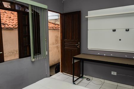 Casa para alugar com 35m², 1 quarto e sem vaga Casa para alugar com 35m², 1 quarto e sem vagaStudio