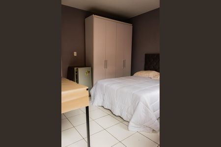 Casa para alugar com 35m², 1 quarto e sem vaga Casa para alugar com 35m², 1 quarto e sem vagaStudio