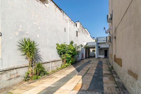 Casa à venda com 100m², 4 quartos e 6 vagasVaranda e garagem