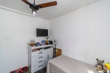 Casa à venda com 100m², 4 quartos e 6 vagasQuarto 4