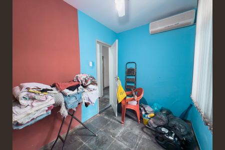 Casa à venda com 100m², 4 quartos e 6 vagasQuarto 2