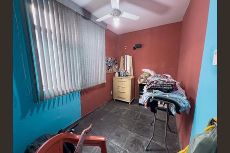 Casa à venda com 100m², 4 quartos e 6 vagasQuarto 2