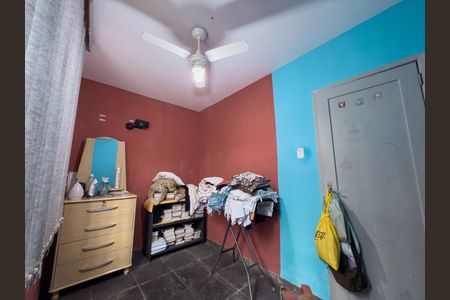 Casa à venda com 100m², 4 quartos e 6 vagasQuarto 2