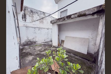 Casa à venda com 100m², 4 quartos e 6 vagasÁrea Externa