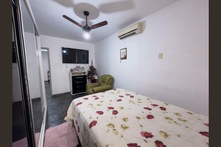 Casa à venda com 100m², 4 quartos e 6 vagasQuarto 1