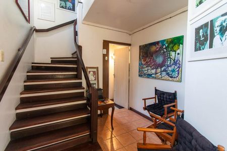 Casa à venda com 390m², 4 quartos e 2 vagasSala