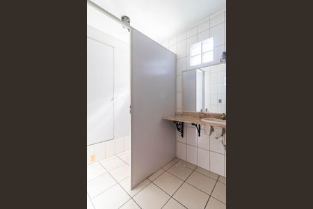 Casa à venda com 390m², 4 quartos e 2 vagasBanheiro 4