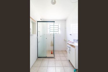 Casa à venda com 390m², 4 quartos e 2 vagasBanheiro 3