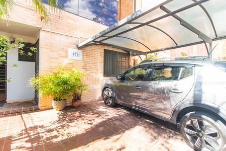 Casa à venda com 390m², 4 quartos e 2 vagasGaragem