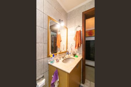 Casa à venda com 390m², 4 quartos e 2 vagasBanheiro 2