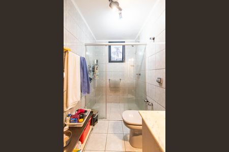 Casa à venda com 390m², 4 quartos e 2 vagasBanheiro 1