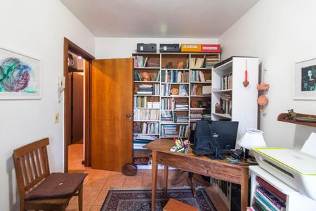 Casa à venda com 390m², 4 quartos e 2 vagasQuarto 3