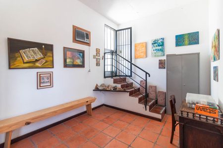 Casa à venda com 390m², 4 quartos e 2 vagasHall de entrada