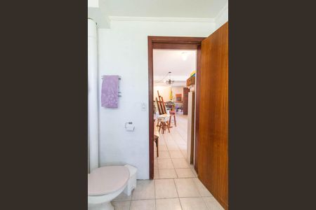 Casa à venda com 390m², 4 quartos e 2 vagasBanheiro4