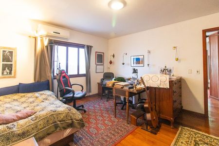 Quarto 1 de casa à venda com 4 quartos, 390m² em Menino Deus, Porto Alegre