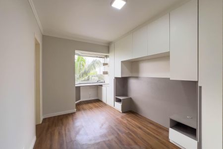 Apartamento à venda com 90m², 3 quartos e 2 vagasSuíte