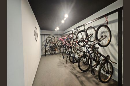 Apartamento à venda com 45m², 2 quartos e 1 vaga Apartamento à venda com 45m², 2 quartos e 1 vagaBicicletário