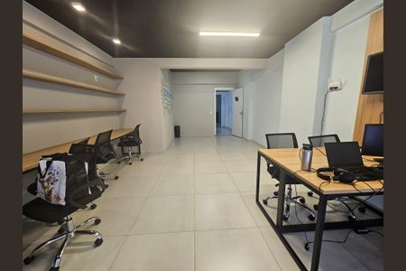Apartamento à venda com 45m², 2 quartos e 1 vaga Apartamento à venda com 45m², 2 quartos e 1 vagaCoworking