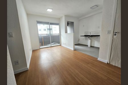 Sala/Cozinha de apartamento à venda com 2 quartos, 45m² em Jardim São Luís, São Paulo