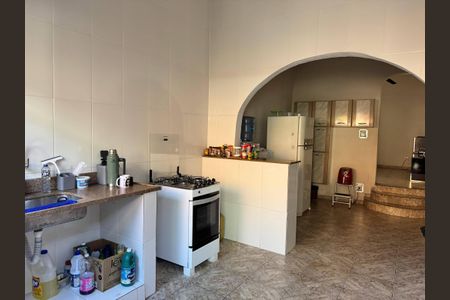 Cozinha de casa à venda com 3 quartos, 198m² em Incofindência, Belo Horizonte