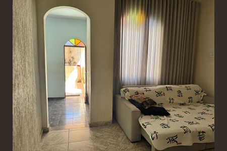 Sala de casa à venda com 3 quartos, 198m² em Incofindência, Belo Horizonte