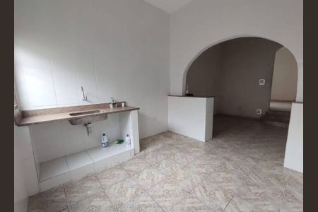 Casa à venda com 198m², 3 quartos e sem vaga Casa à venda com 198m², 3 quartos e sem vagaÁrea de Serviço