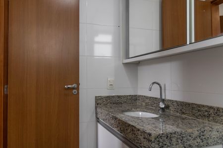 Apartamento à venda com 116m², 3 quartos e 2 vagasBanheiro da Suíte