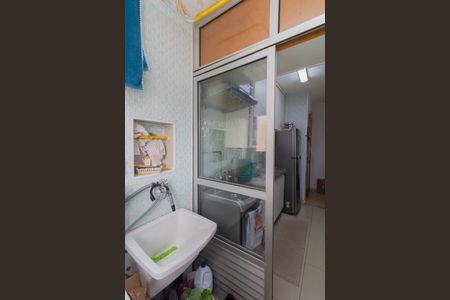 Apartamento à venda com 59m², 2 quartos e 1 vaga Apartamento à venda com 59m², 2 quartos e 1 vagaÁrea de Serviço