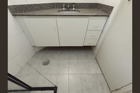 Apartamento para alugar com 47m², 1 quarto e 1 vaga Apartamento para alugar com 47m², 1 quarto e 1 vagaBanheiro da Suíte