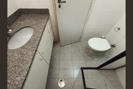 Apartamento para alugar com 47m², 1 quarto e 1 vaga Apartamento para alugar com 47m², 1 quarto e 1 vagaBanheiro da Suíte