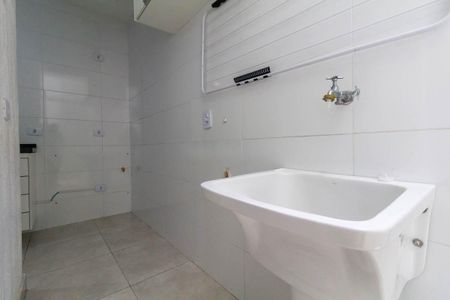 Apartamento à venda com 38m², 2 quartos e sem vaga Apartamento à venda com 38m², 2 quartos e sem vaga Área de Serviço